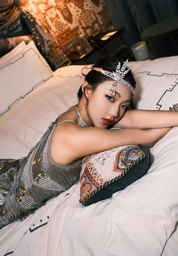 摄影师SubManL作品镜头下的美女无圣光图集