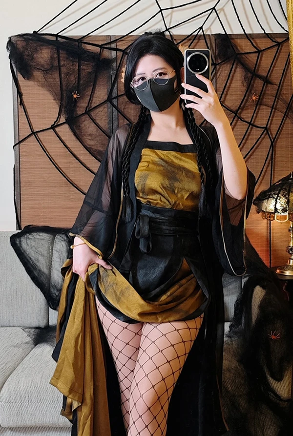 反差福利姬@Naimi奶咪 黑悟空七妹